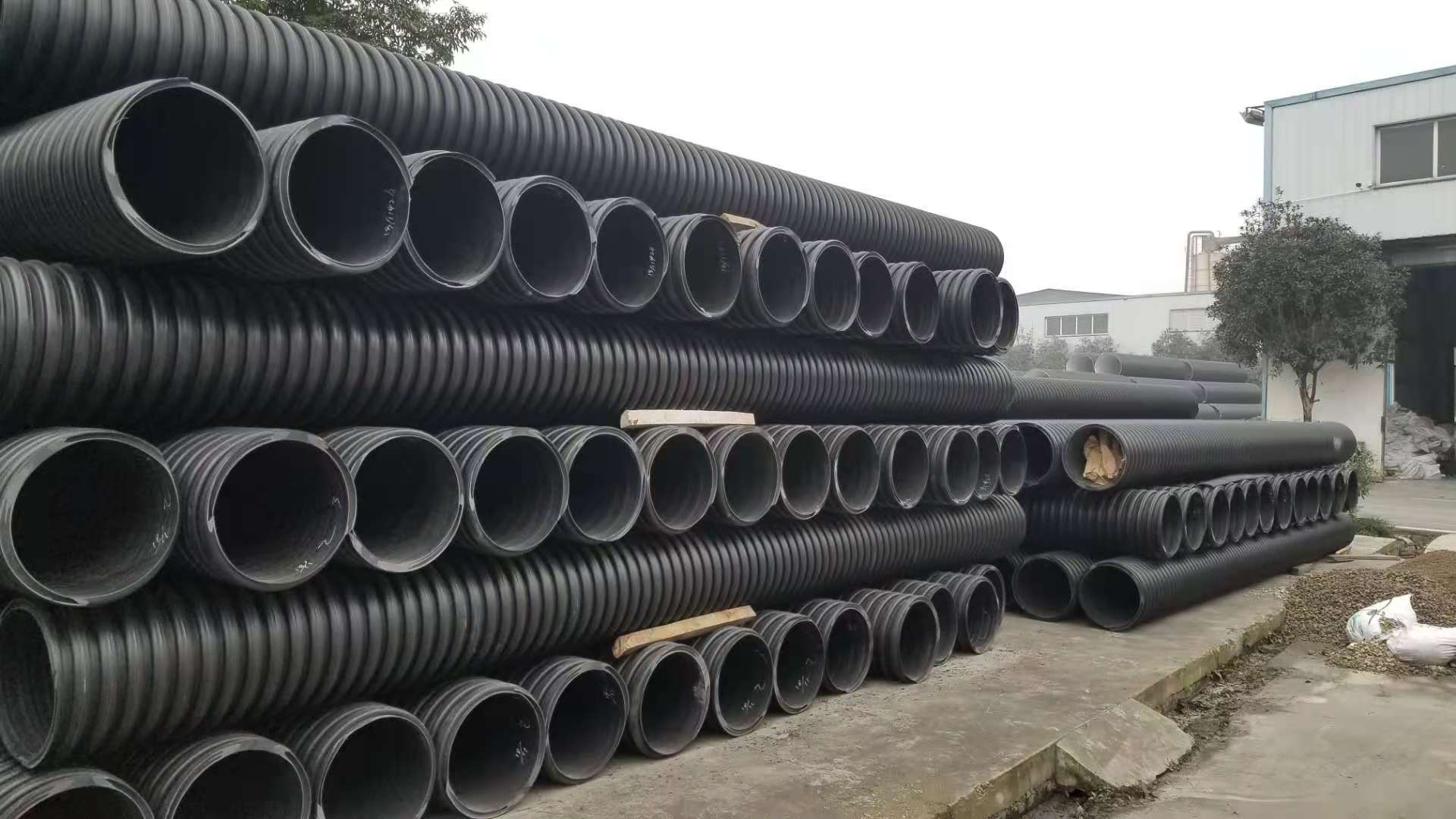 四川內(nèi)肋增強(qiáng)聚乙烯（PE）螺旋波紋管生產(chǎn)廠家